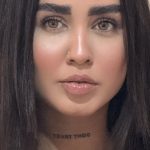لنز عسلی رگه دار یونیک